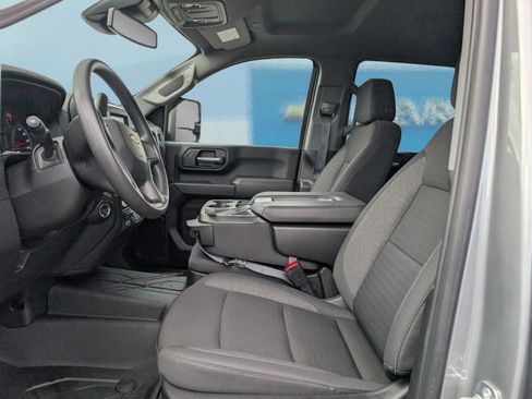 Certified 2024 Chevrolet Silverado 2500 Custom w/ Custom Value Package image 17