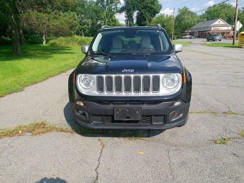 Used 2015 Jeep Renegade Limited AWD/4WD image 3