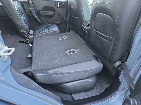 Used 2024 Jeep Wrangler Sport image 94