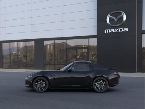 New 2026 MAZDA MX-5 Miata RF Grand Touring w/ Weather Package RWD image 9
