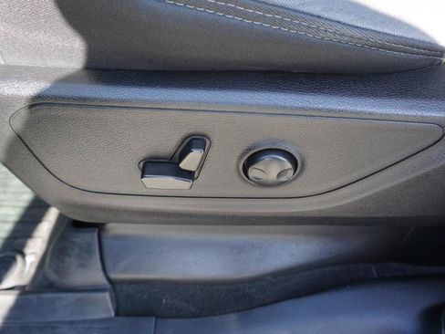 Used 2022 RAM 1500 Big Horn AWD/4WD image 14