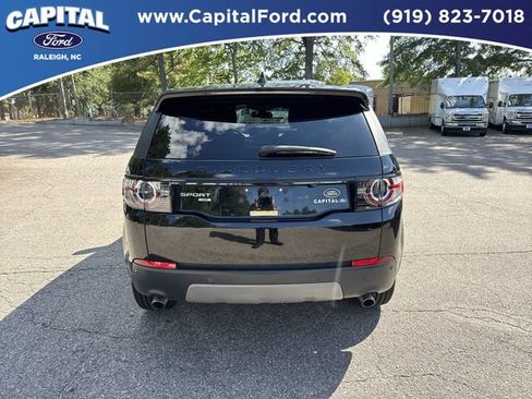 Used 2019 Land Rover Discovery Sport HSE AWD/4WD image 7