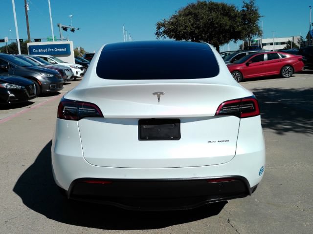 Used 2021 Tesla Model Y Long Range AWD/4WD image 7