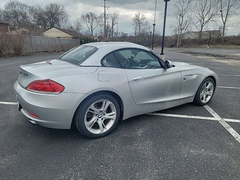 Used 2012 BMW Z4 sDrive35i image 4