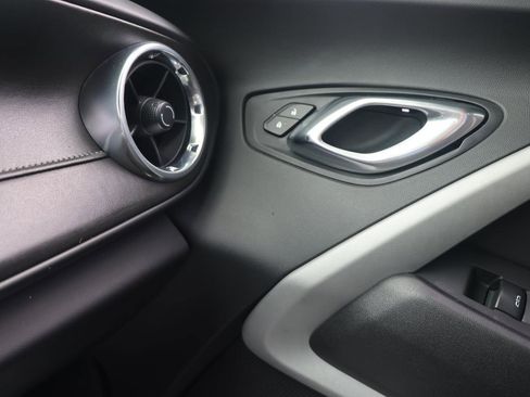 Used 2018 Chevrolet Camaro LT w/ RS Package image 28