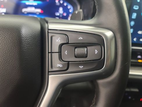 Used 2024 Chevrolet Silverado 1500 LTZ AWD/4WD image 33
