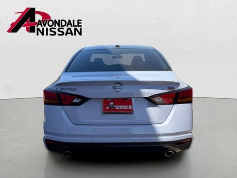 New 2026 Nissan Altima 2.5 SR FWD image 6