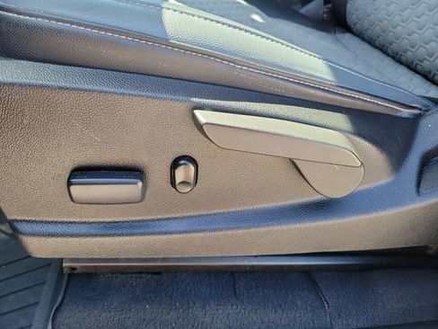 Used 2019 Chevrolet Colorado Z71 image 19