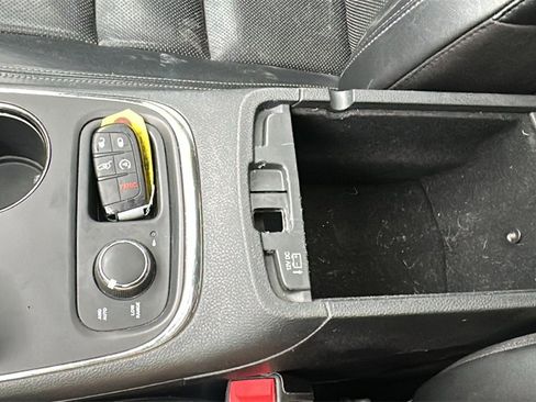 Used 2020 Dodge Durango R/T w/ Blacktop Package image 25