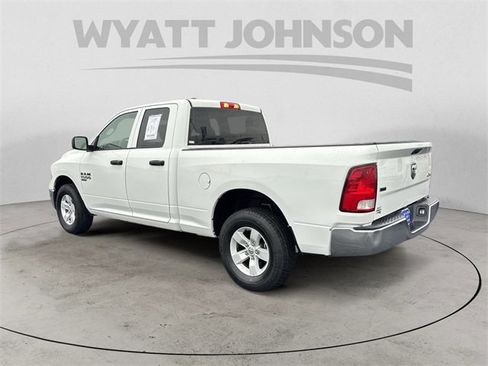Used 2024 RAM 1500 Classic SLT image 3