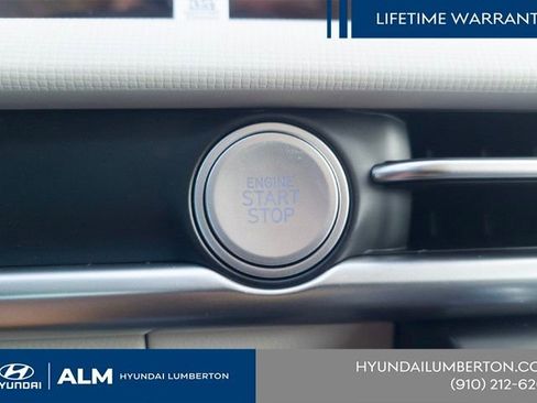 New 2026 Hyundai Tucson SE image 25