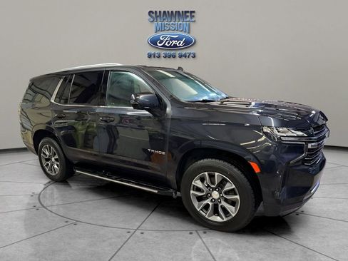 Used 2023 Chevrolet Tahoe LT w/ Luxury Package image 4