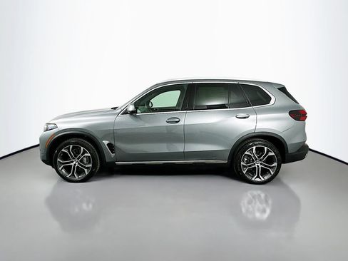 Used 2026 BMW X5 sDrive40i w/ Premium Package RWD image 8