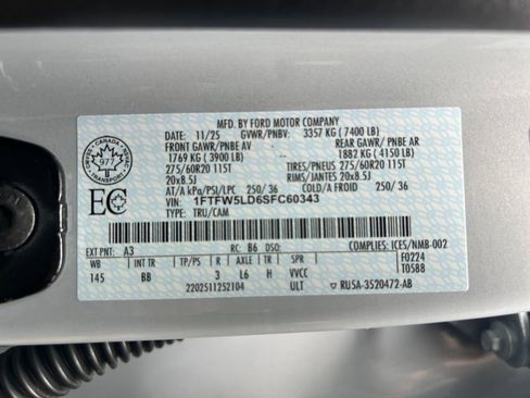 Used 2025 Ford F150 Lariat AWD/4WD image 37