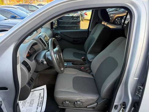 Used 2014 Nissan Xterra S image 12