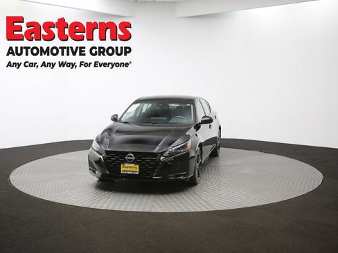 Used 2023 Nissan Altima 2.5 SR w/ SR Premium Package AWD/4WD image 54