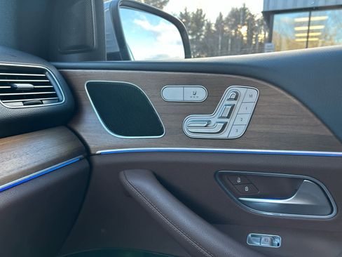 Used 2024 Mercedes-Benz GLE 350 4MATIC image 21