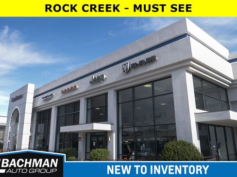 Used 2023 Nissan Pathfinder Rock Creek AWD/4WD image 8