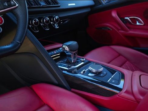 Used 2018 Audi R8 V10 plus AWD/4WD image 15