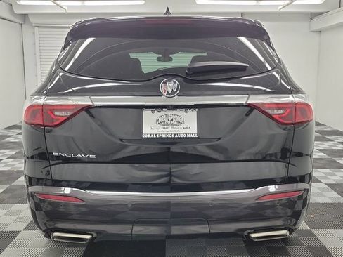 Used 2023 Buick Enclave Essence FWD image 5