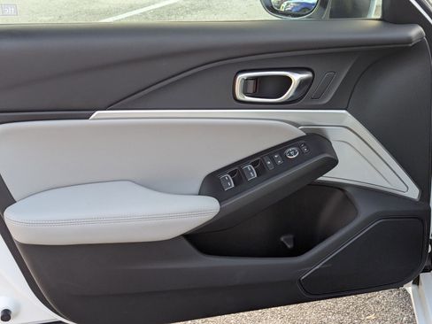 Certified 2025 Acura Integra image 11