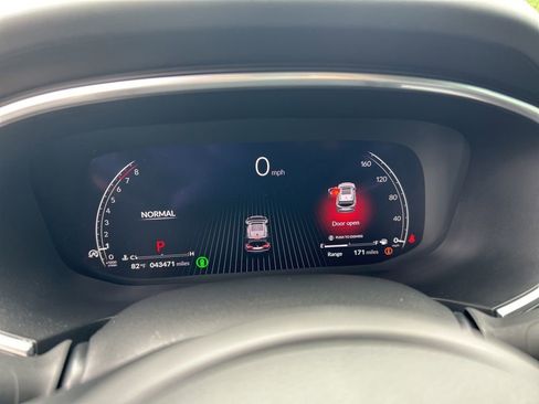 Certified 2023 Acura MDX SH-AWD w/ Advance Package image 10