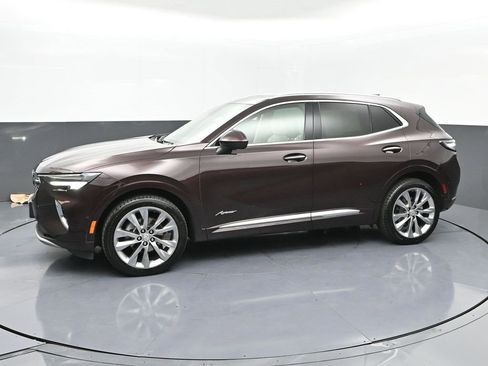 Used 2023 Buick Envision Avenir image 30