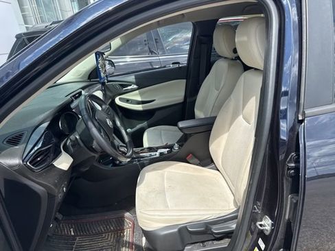 Used 2021 Buick Encore GX Preferred w/ Sport Touring Package image 9