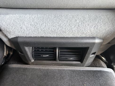 Used 2015 RAM 1500 Express AWD/4WD image 26