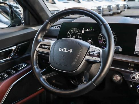 Used 2023 Kia Telluride SX Prestige AWD/4WD image 17