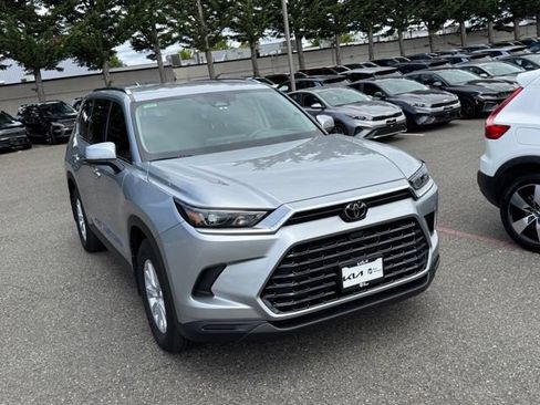 Used 2026 Toyota Grand Highlander AWD Hybrid image 7