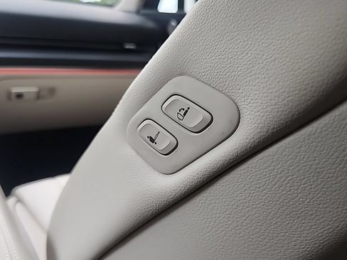 Used 2024 Genesis GV80 2.5T w/ Prestige Package AWD/4WD image 26