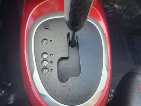 Used 2013 Nissan Juke SL image 14