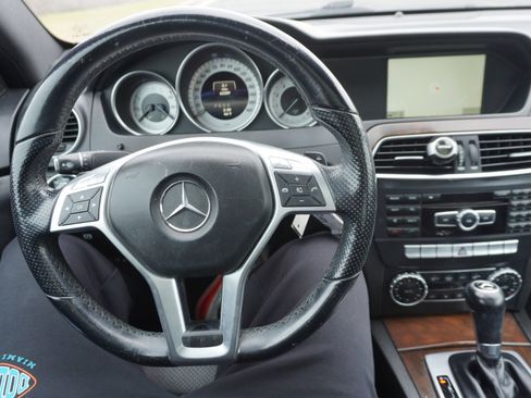 Used 2014 Mercedes-Benz C 250 Coupe image 33