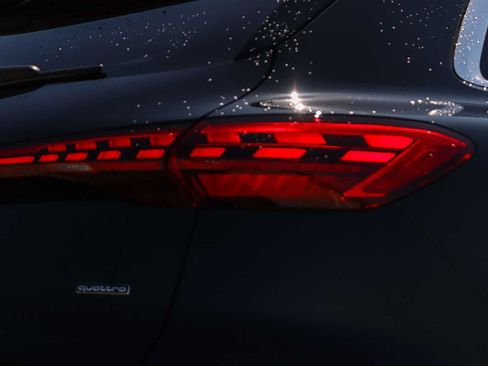 New 2026 Audi Q5 Premium AWD/4WD image 10