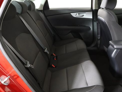 Used 2024 Kia Forte LXS image 31