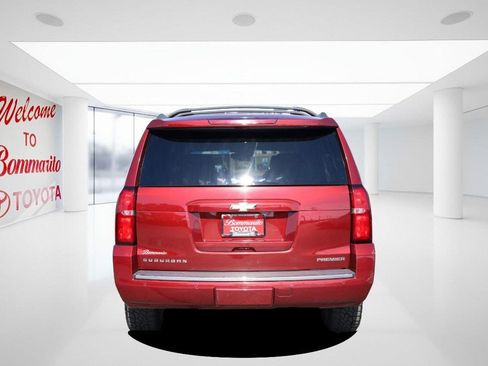 Used 2020 Chevrolet Suburban Premier AWD/4WD image 6