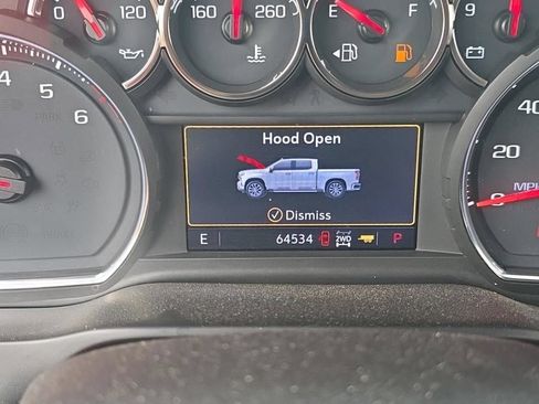 Used 2019 Chevrolet Silverado 1500 LTZ w/ LTZ Premium Package AWD/4WD image 5
