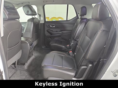 Certified 2020 Chevrolet Traverse Premier AWD/4WD image 12