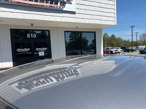 Used 2022 Kia Sportage LX image 12