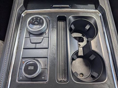 Used 2024 Ford Expedition Max XLT AWD/4WD image 12
