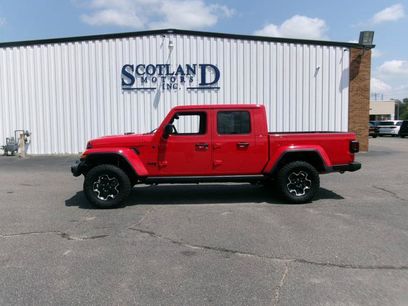 Used 2025 Jeep Gladiator Sport