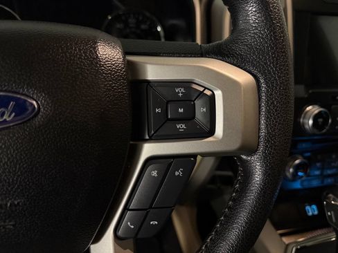 Used 2016 Ford F150 Lariat w/ Equipment Group 502A Luxury AWD/4WD image 14