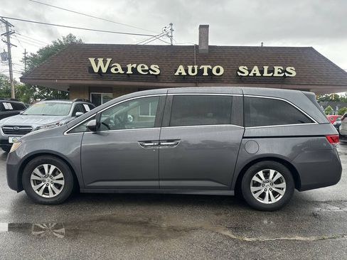 Used 2016 Honda Odyssey SE image 1