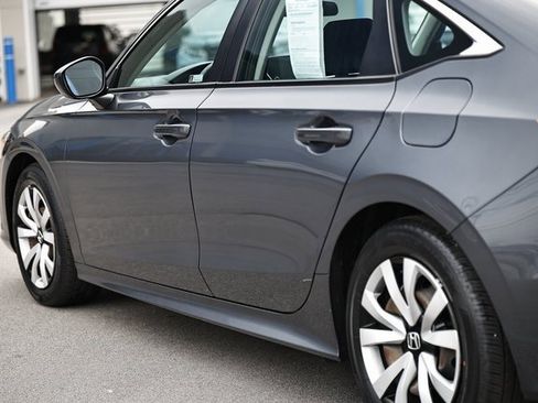 Used 2023 Honda Civic LX image 8