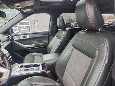 Used 2022 Ford Explorer Timberline w/ Timberline Technology Package image 23