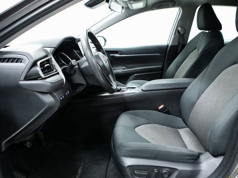 Used 2023 Toyota Camry LE image 16