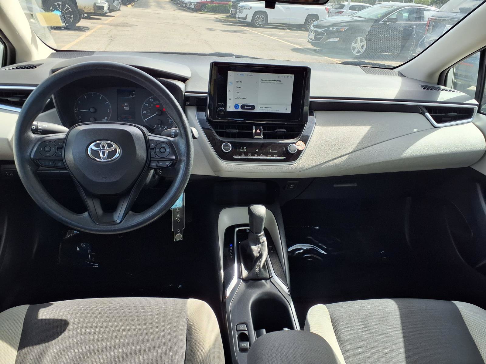 Used 2024 Toyota Corolla LE FWD image 3