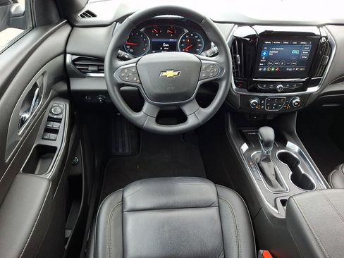 Certified 2023 Chevrolet Traverse LT image 12