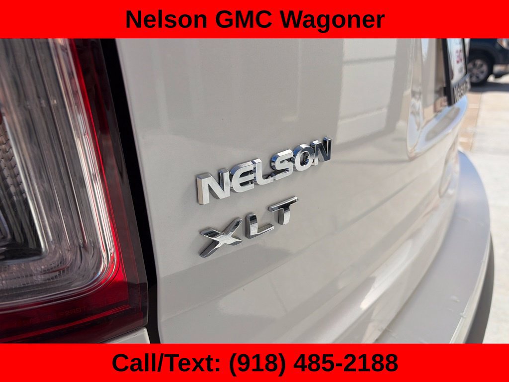Used 2015 Ford Explorer XLT w/ Equipment Group 202B FWD image 7